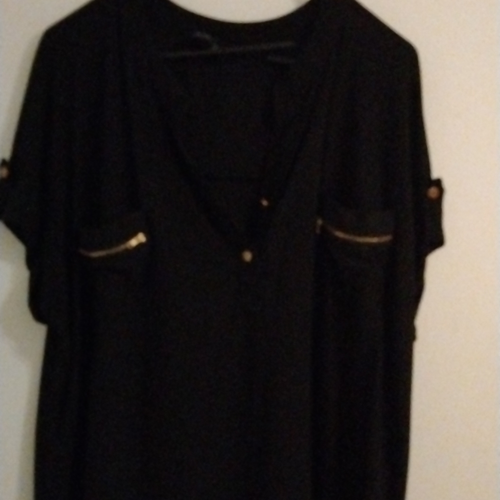 Short sleeve blouse